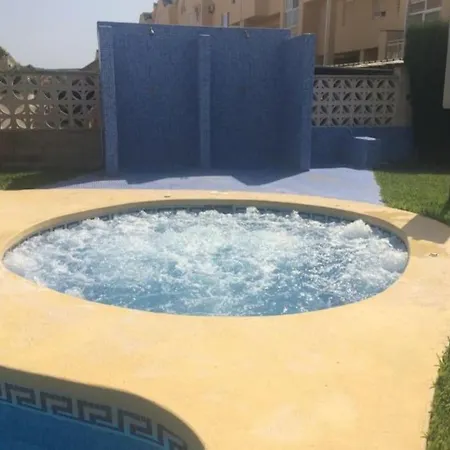 아파트 Denia,piscina,padel,150 M De La Playa *